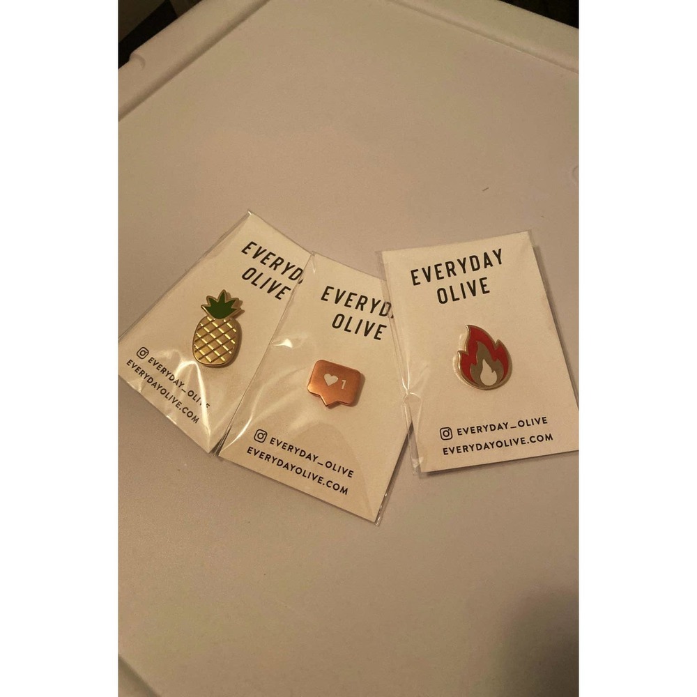 Everyday Olive Pins Set - 3 pins